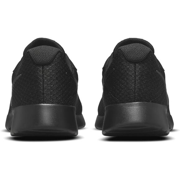 NWT Nike Men\'s Tanjun Sneaker Running Sneakers, Black - Size 11M main image 3
